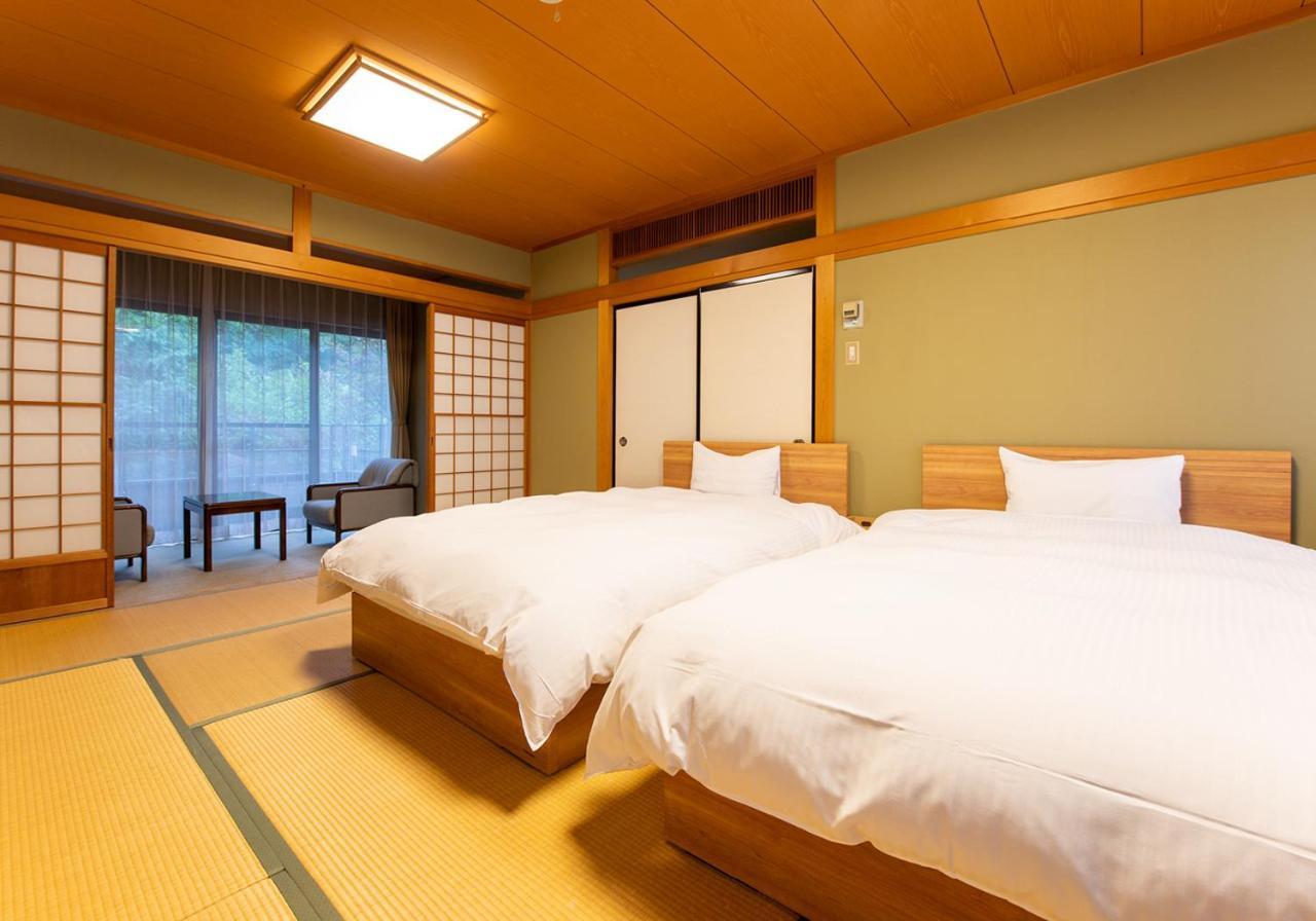 ホテル 浅間温泉 山映閣 松本市 エクステリア 写真