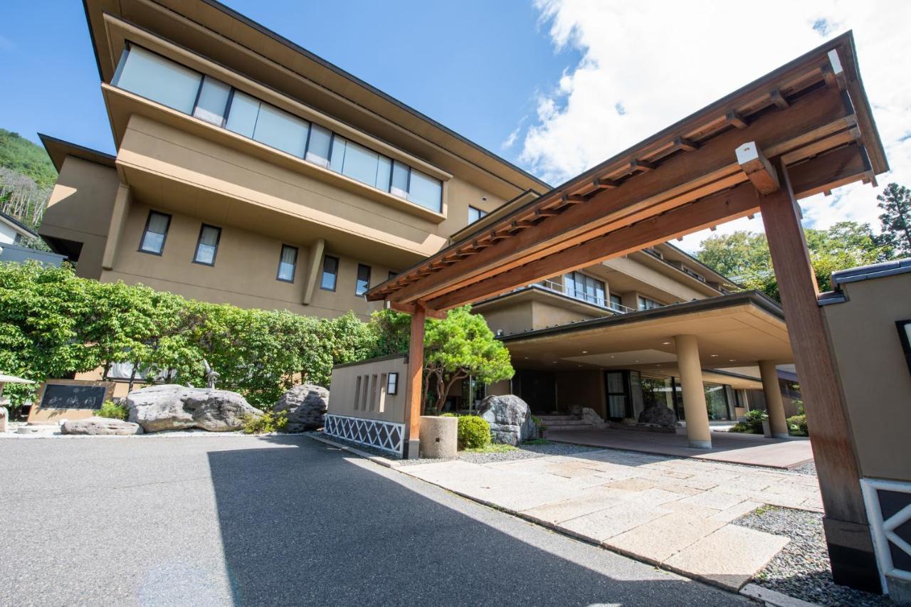 ホテル 浅間温泉 山映閣 松本市 エクステリア 写真