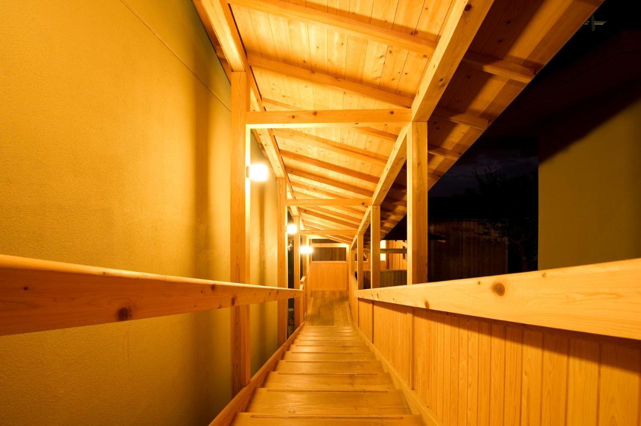 ホテル 浅間温泉 山映閣 松本市 エクステリア 写真